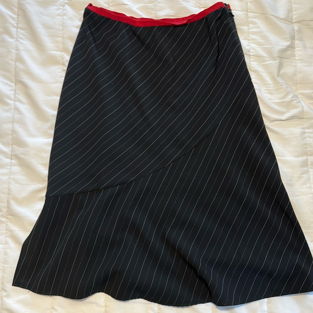 Short black striped skirt
